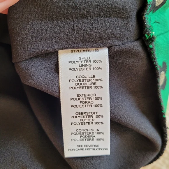 Anthropologie HD in Paris Garden Glimmer Christmas Green Tiered Flower Skirt - Picture 11 of 12